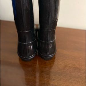 Black Ugg rain boots